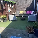 Met Prive Tuin, Dichtbij Noordwijk