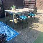 Met Prive Tuin, Dichtbij