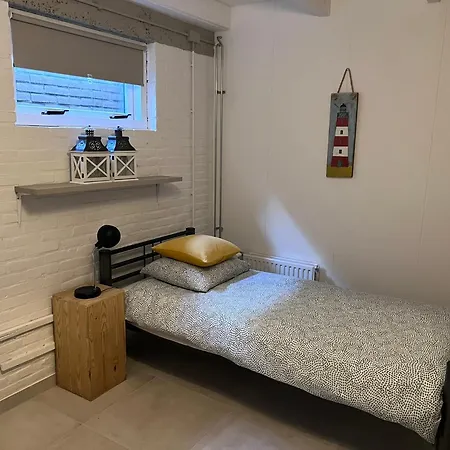 Met Prive Tuin, Dichtbij Σπίτι διακοπών