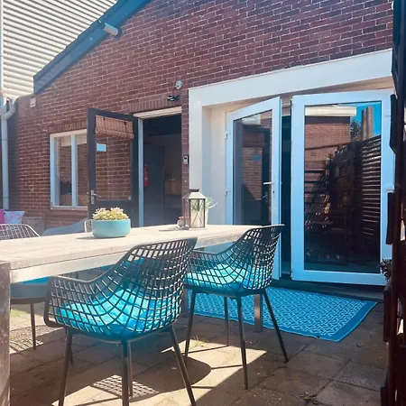 Σπίτι διακοπών Met Prive Tuin, Dichtbij Noordwijk