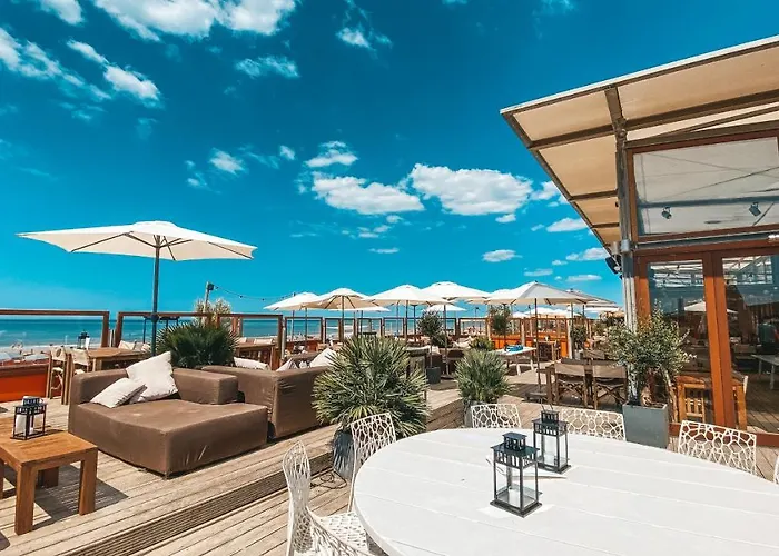 Met Prive Tuin, Dichtbij Noordwijk