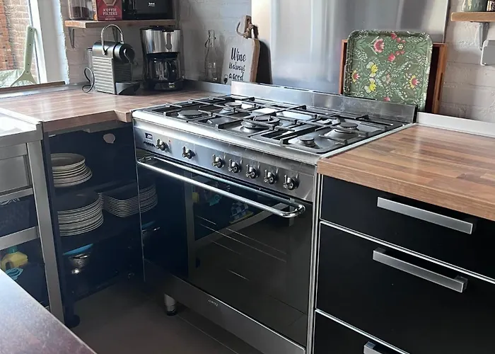 Dom wakacyjny Met Prive Tuin, Dichtbij *