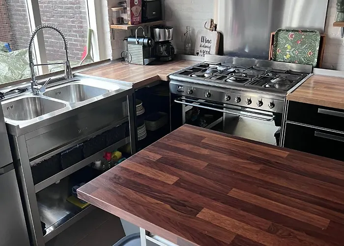 Met Prive Tuin, Dichtbij *