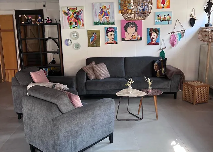 Casa de Férias Met Prive Tuin, Dichtbij *