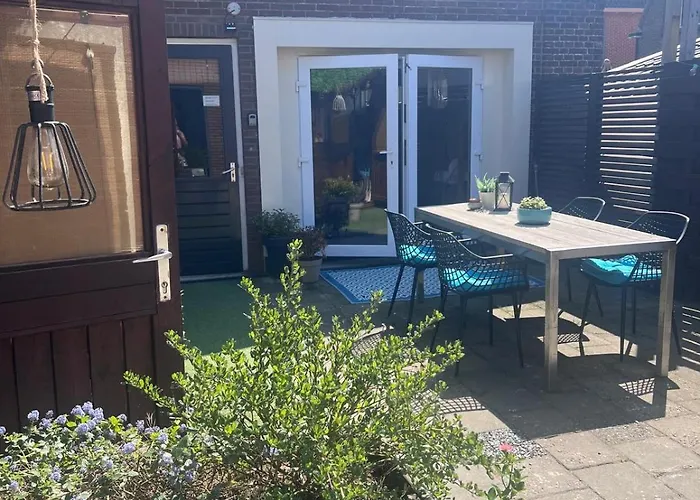 Met Prive Tuin, Dichtbij *