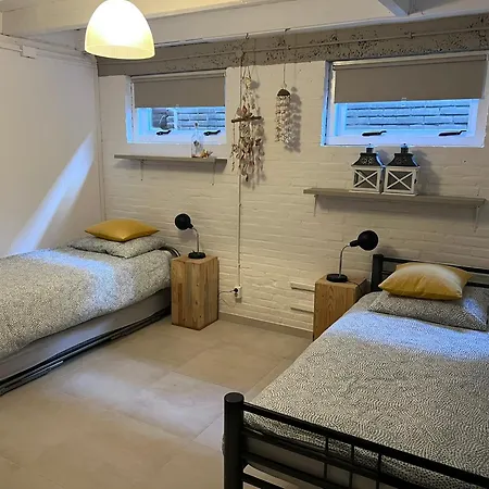 Met Prive Tuin, Dichtbij בית נופש נורדוויק