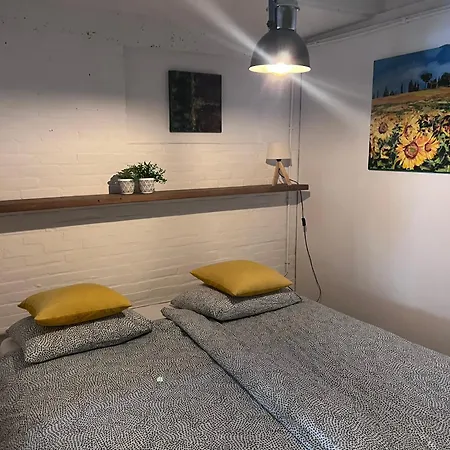 Met Prive Tuin, Dichtbij * נורדוויק